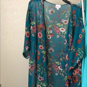 Lularoe Shirley size M green and floral